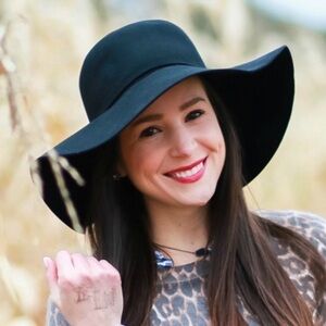 J. Crew
J crew teal felt floppy hat